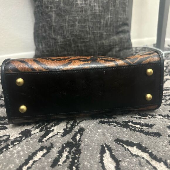 PATRICIA NASH -Tiger Print Handbag - Picture 9 of 13